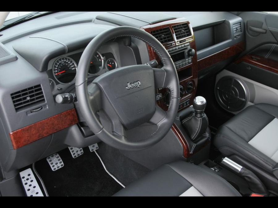  Jeep Patriot by Startech 2008 года  (фото 5 из 8)
